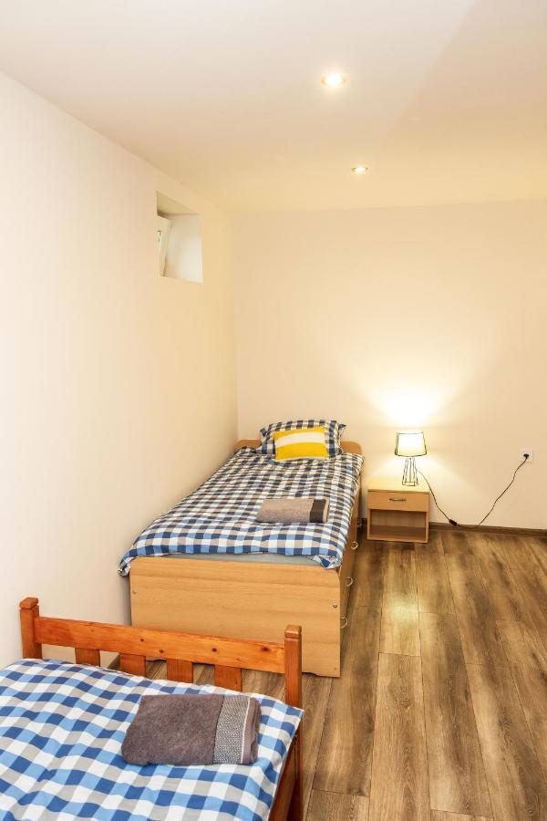 Ferienwohnung Olivia Apartman Sárospatak Exterior foto